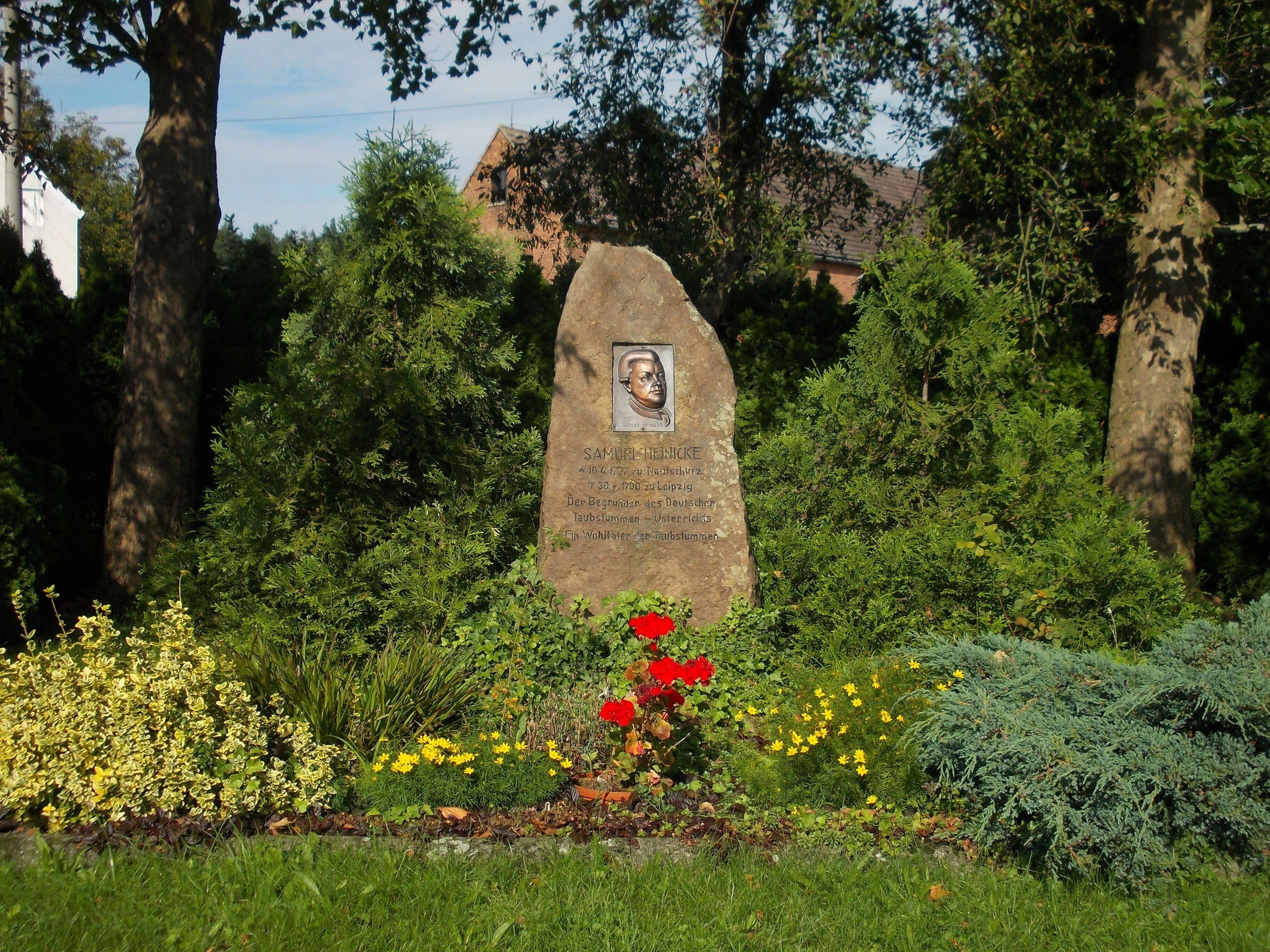 Memorial to Samuel Heinicke in Nautschütz (Schkölen, district: Saale-Holzland-Kreis, Thuringia)