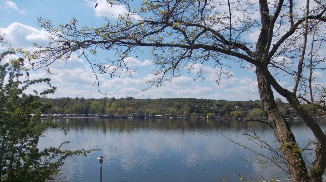 The lake Süsser See in Seeburg (Seegebiet Mansfelder Land, Mansfeld-Südharz district, Saxony-Anhalt)