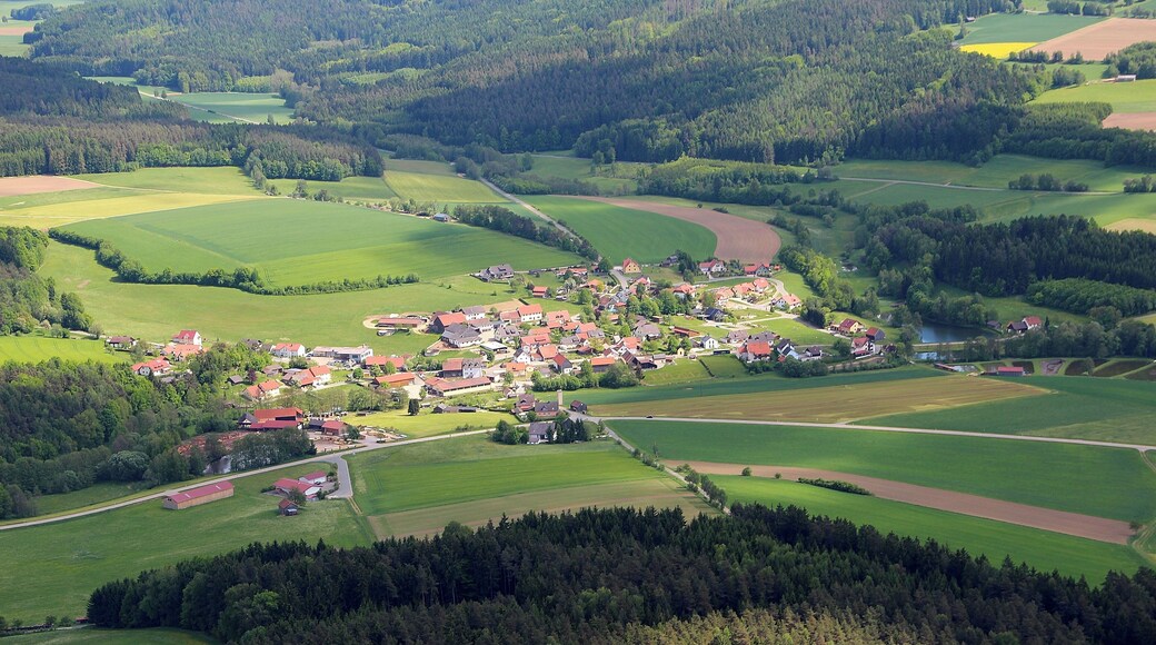 Lampenricht, am rechten Bildrand die Sägmühle: Gemeinde Gleiritsch, Landkreis Schwandorf, Oberpfalz, Bayern