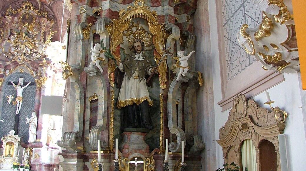 Seitenaltar mit Nepomuk