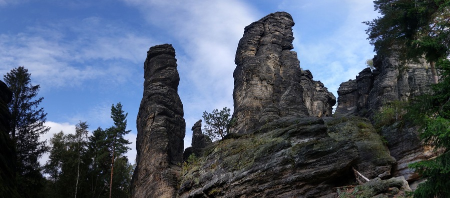 Felsen an den Herkulessaeulen im Bielatal