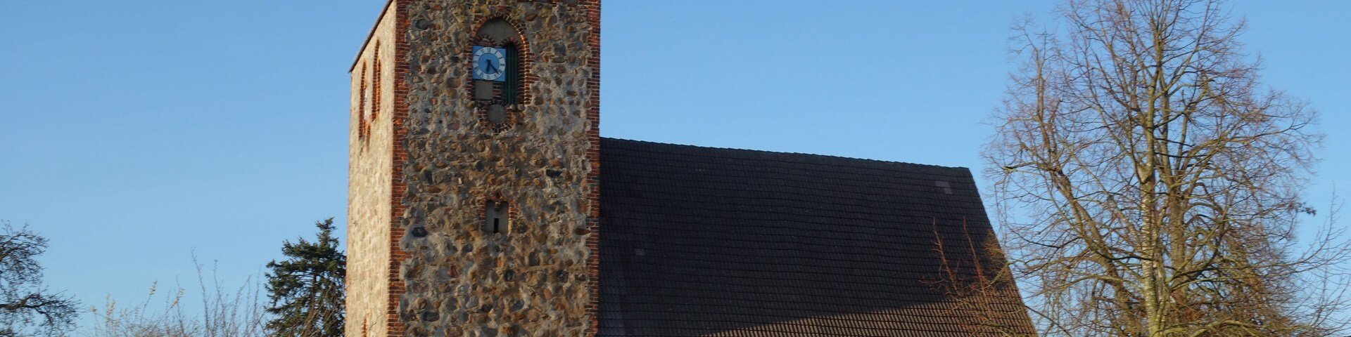 This is a picture of the Brandenburger Baudenkmal (cultural heritage monument) with the ID