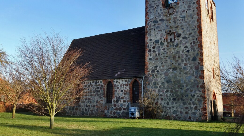 This is a picture of the Brandenburger Baudenkmal (cultural heritage monument) with the ID