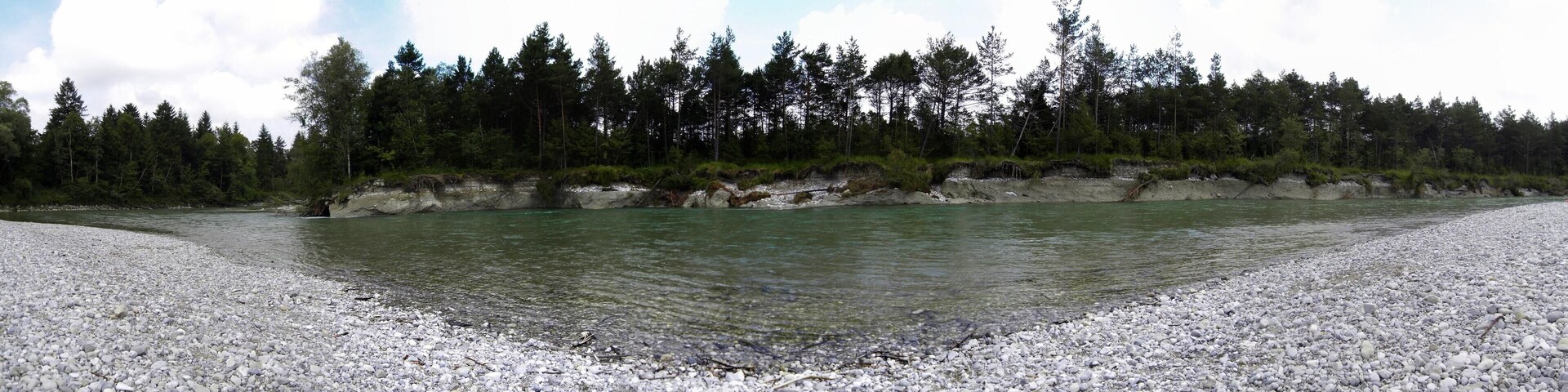 Die "Reißende" (Isar) bricht die Wege weg!