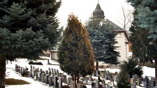 Teichwolframsdorf, the cemetery