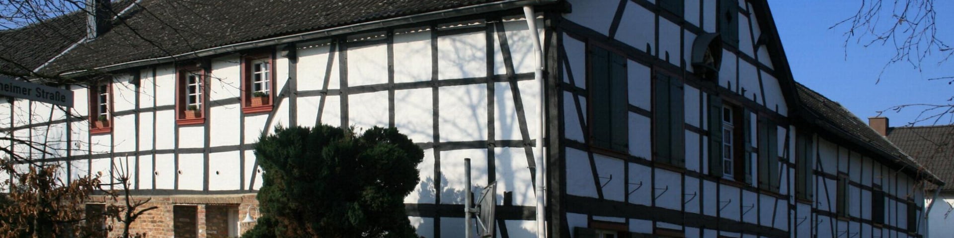 This is a photograph of an architectural monument. It is on the list of cultural monuments of Vettweiß, no. Jak-08