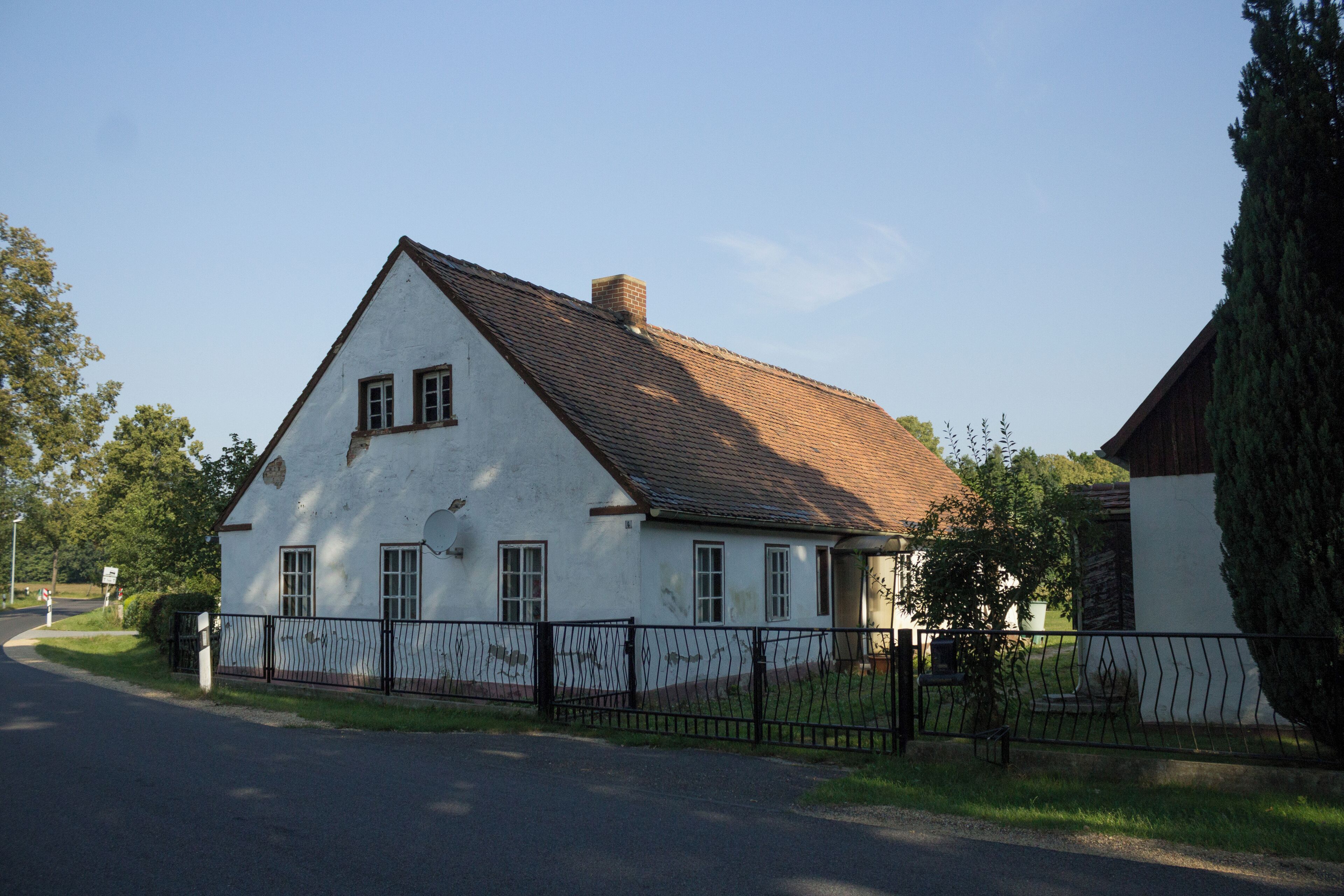 Eichenallee 4, Mönau