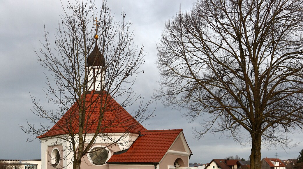 Kath. Kapelle St. Maria, sog. Blumenfeldkapelle, Balzhausen; Ansicht von Südwesten