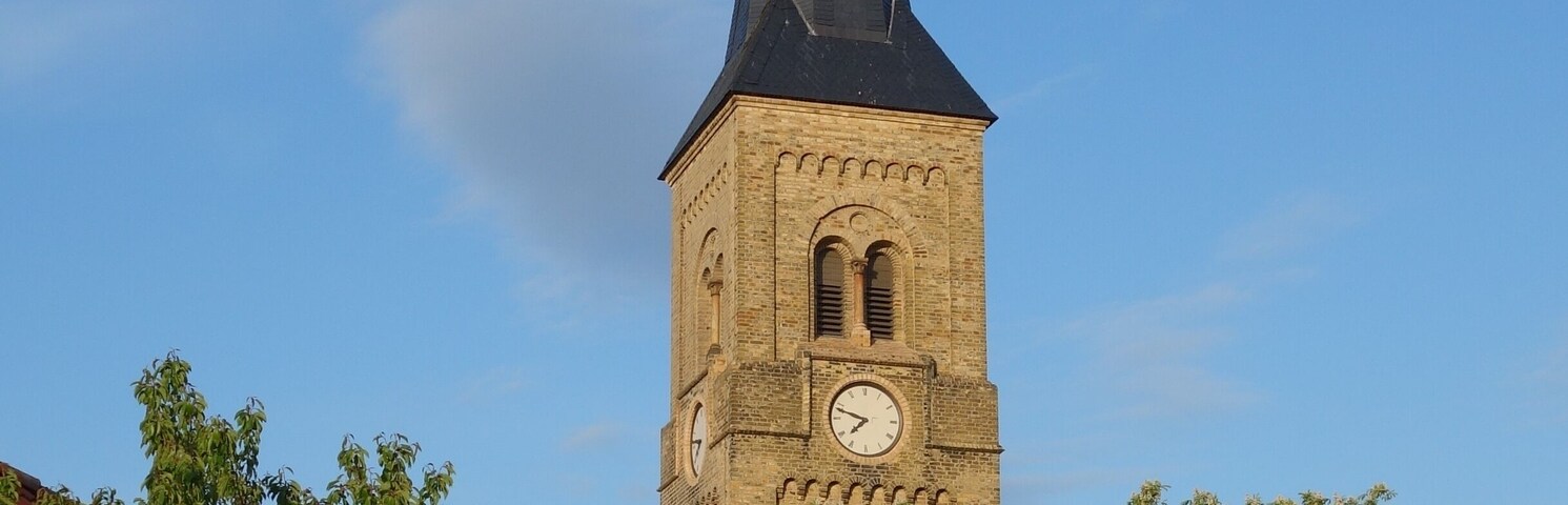 This is a picture of the Brandenburger Baudenkmal (cultural heritage monument) with the ID