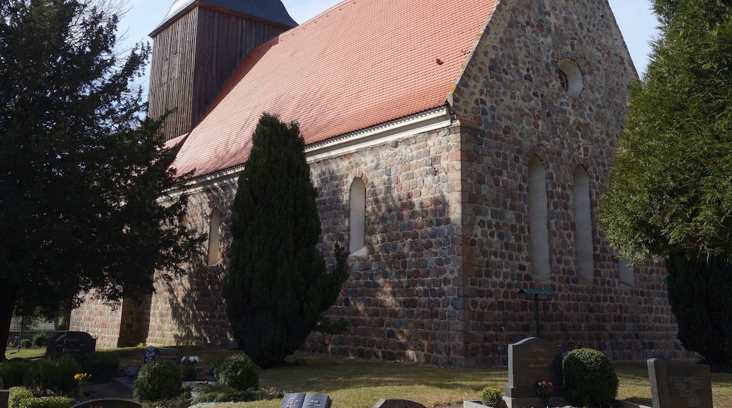 This is a picture of the Brandenburger Baudenkmal (cultural heritage monument) with the ID