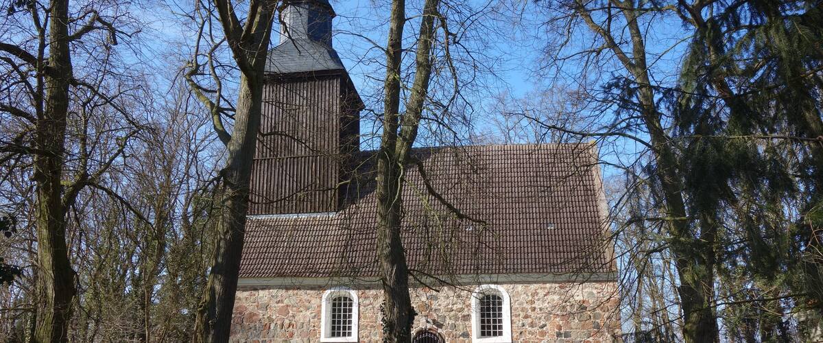 This is a picture of the Brandenburger Baudenkmal (cultural heritage monument) with the ID