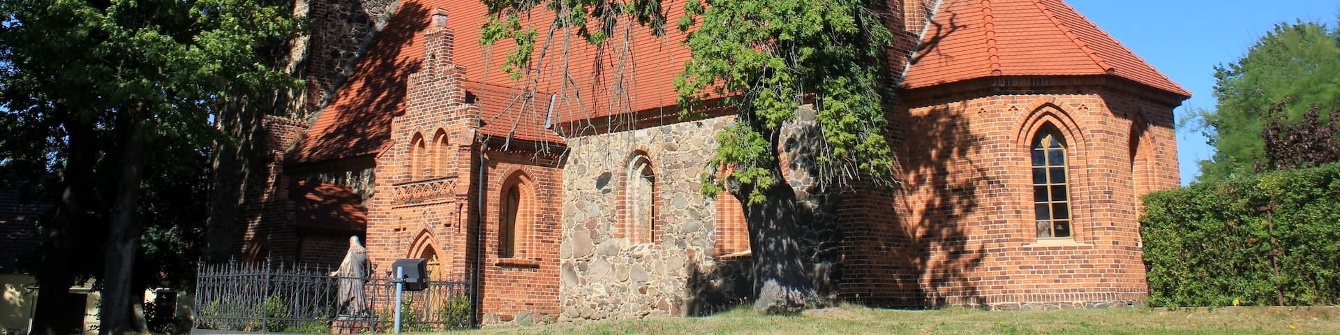 Ewangelska cyrkej w Skjarbošcu pola Drjowka.