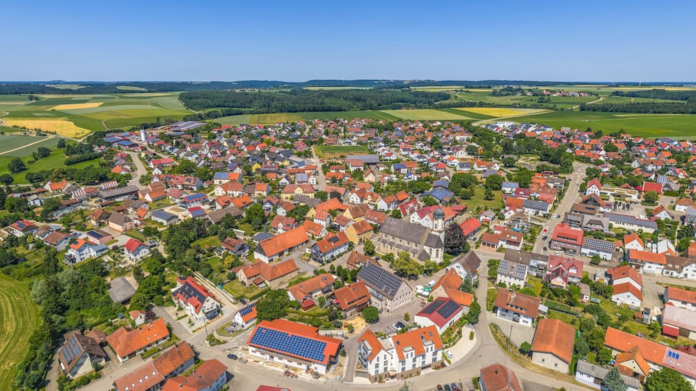 Blick ins ostwürttemberger Albvorland rund um die Ortschaft Pfahlheim nahe Ellwangen an der Jagst
