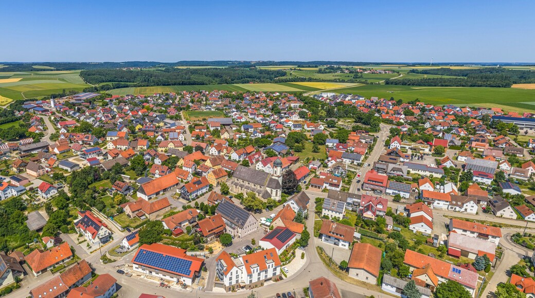 Blick ins ostwürttemberger Albvorland rund um die Ortschaft Pfahlheim nahe Ellwangen an der Jagst
