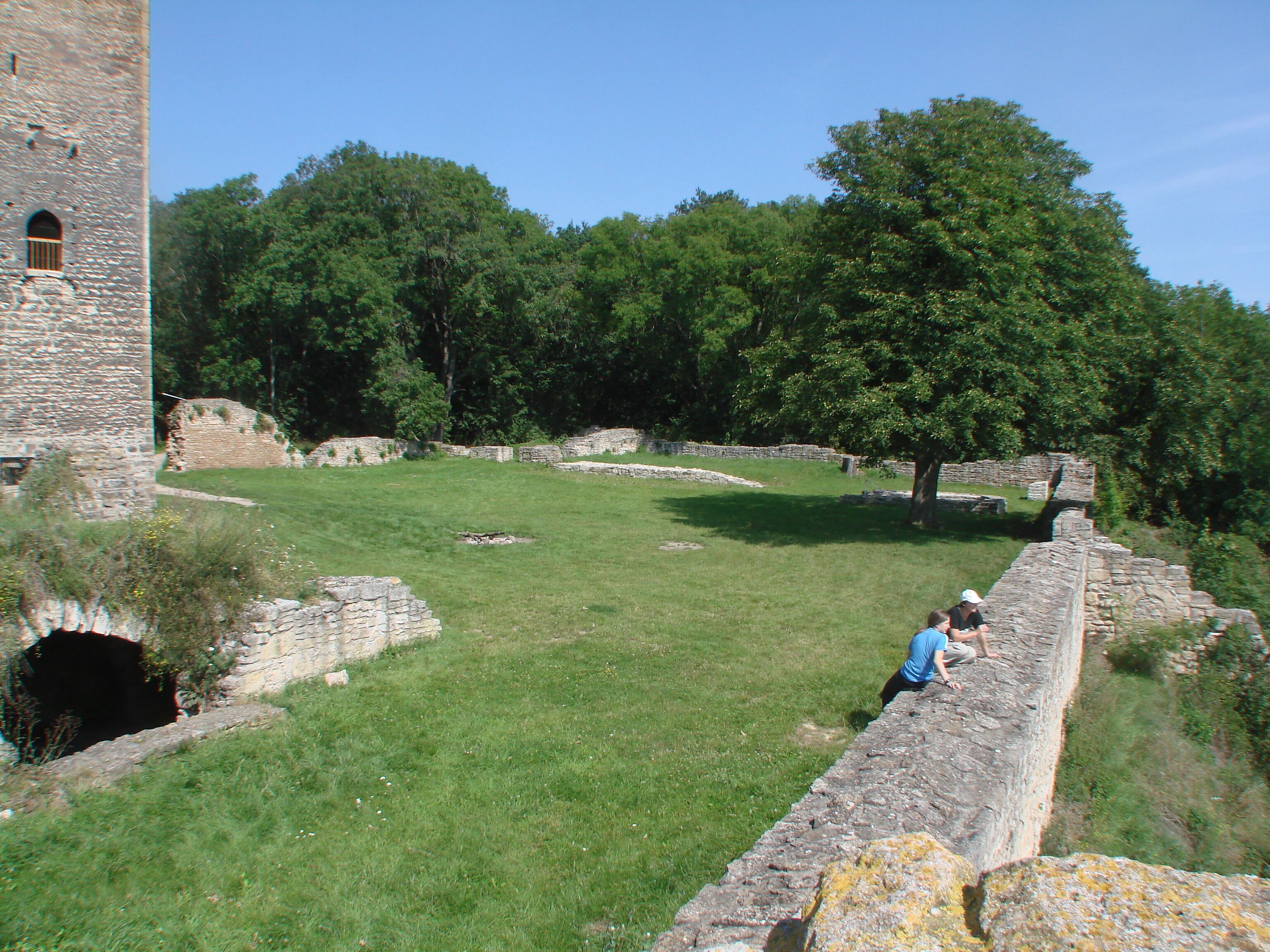 Sachsenburg Unterburg Burggelände