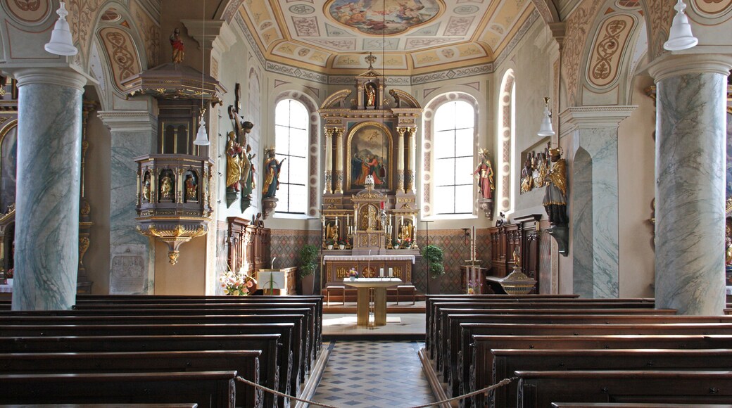 Kath. Pfarrkirche St. Peter und Paul in Münsterhausen