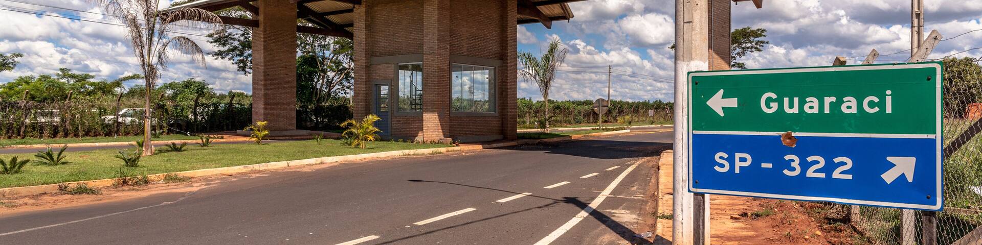 Guaraci, São Paulo, Brazil, April 08, 2015. Tourist portal at the entrance to the municipality of Guaraci