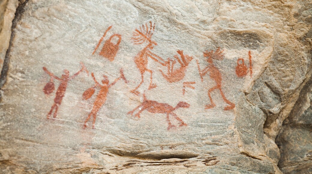 Pintura rupestre no Sítio Arqueológico Xique Xique 1 - Sertão do Seridó , Carnaúba dos Dantas, Rio Grande do Norte, Brasil