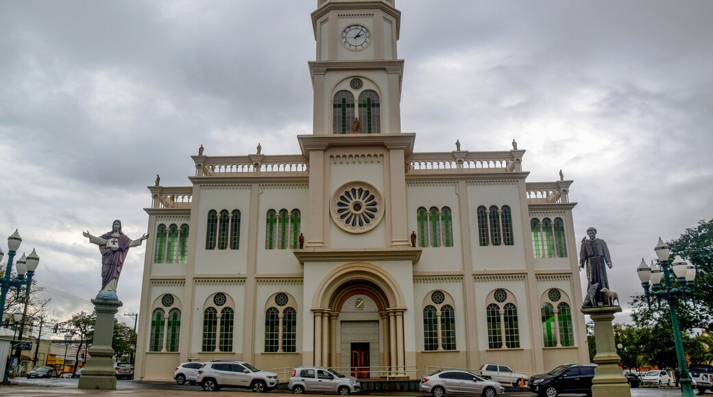 Facade of Assis Cathedral, Parochy of Sacred Heart of Jesus at Assis, São Paulo, Brazil