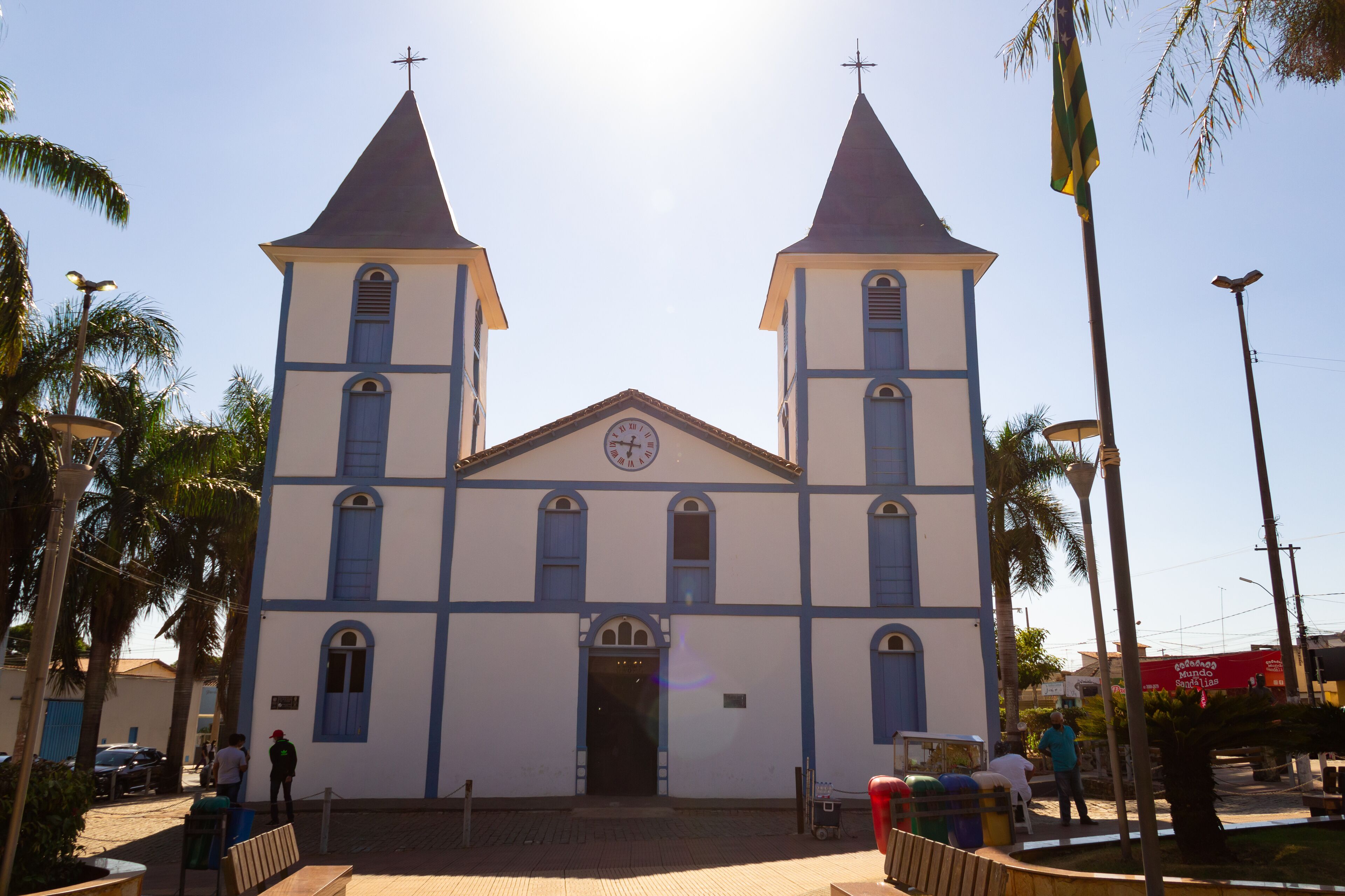 A church with two towers and a clock.