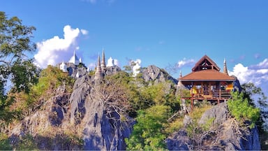 Unseen in Thailand at Lampang where is province in North. Anyone who love trekking and good vibe to see clearly sky.You must go there and You will be surprised and impressed how they’re beautiful and gorgeous.
#lifeatexpedia
Place Name: Wat Chalermprakiat at Lampang