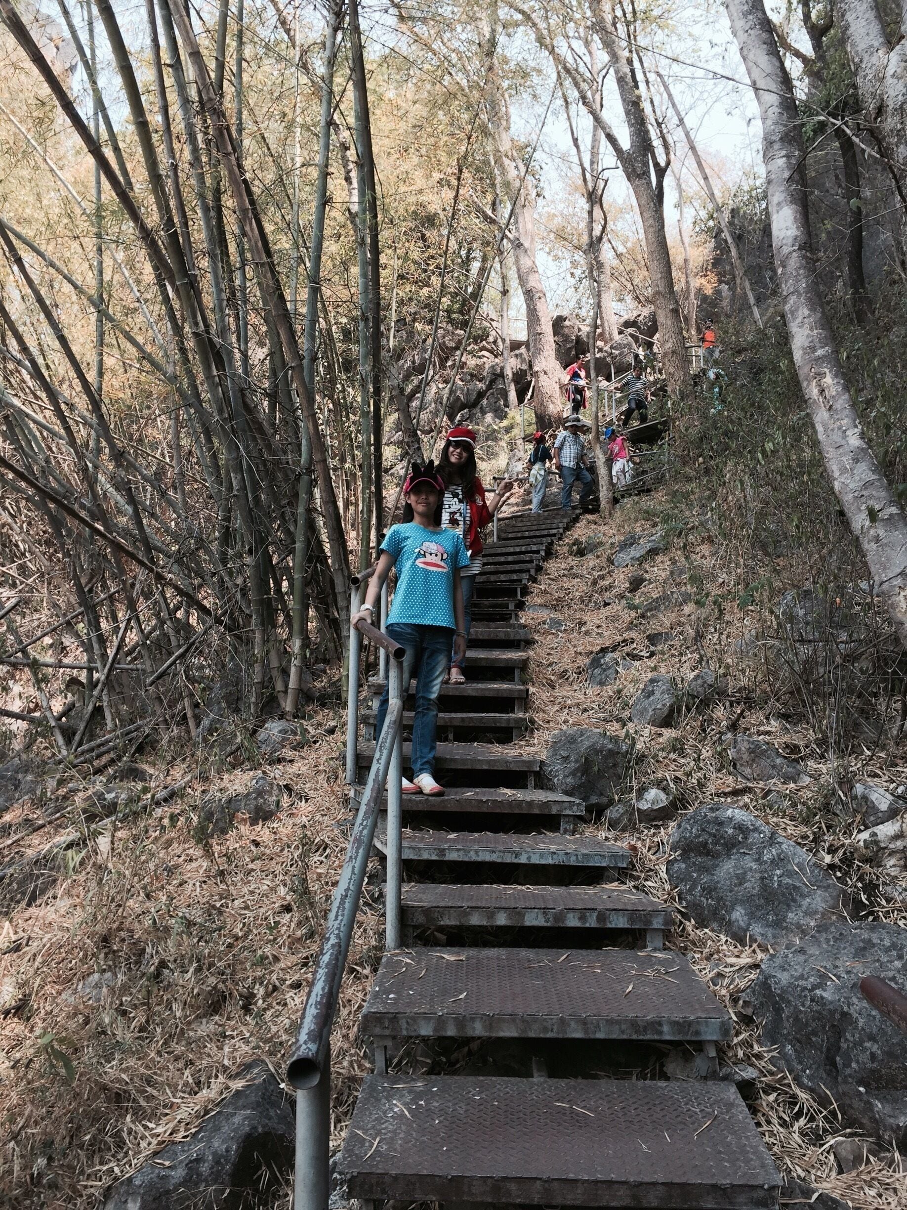 วัดป่าภูผาแดง