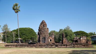Side view of Prang Ku (ปรางค์กู่) in Chaiyaphum province, Thailand