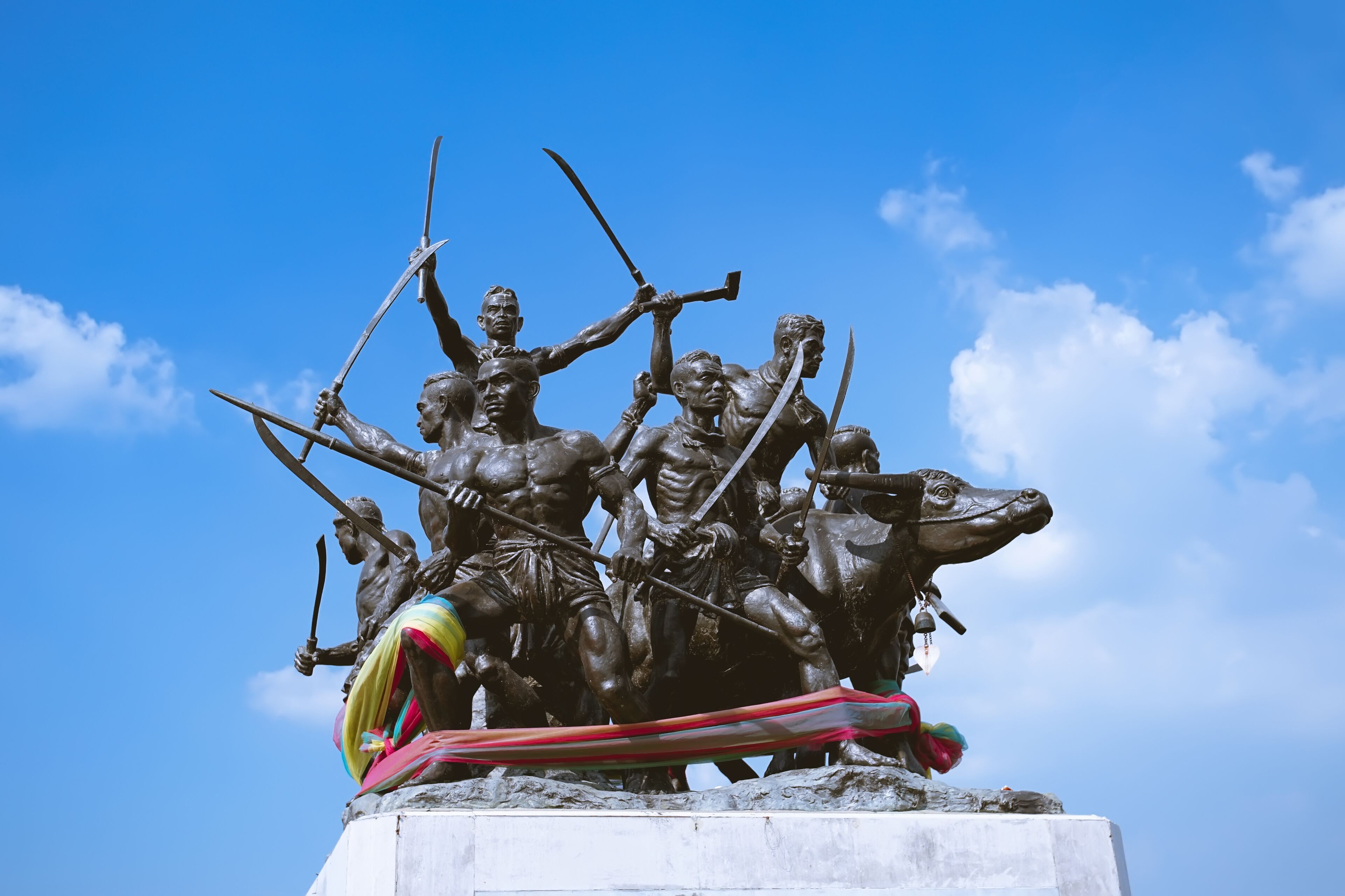 The Monument of Bang Rachan Heroes in Khai Bang Rachan, Sing Buri.