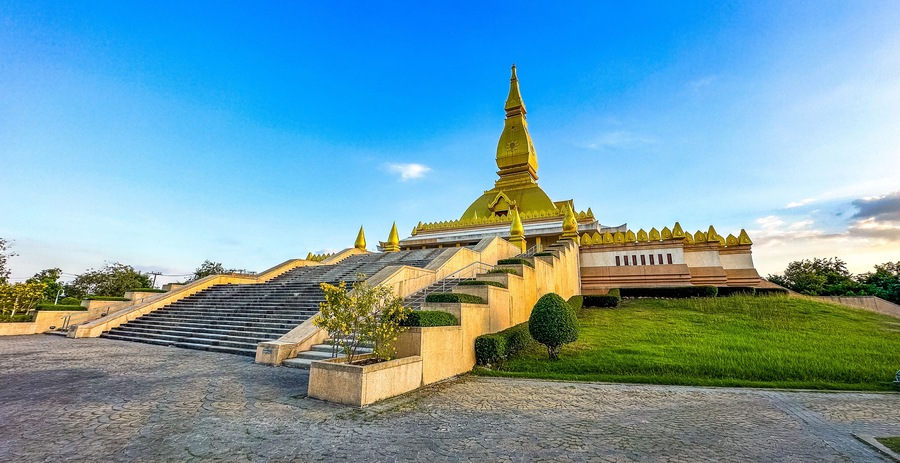 Chedi Maha Mongkol Bua in Roi Et in Thailand