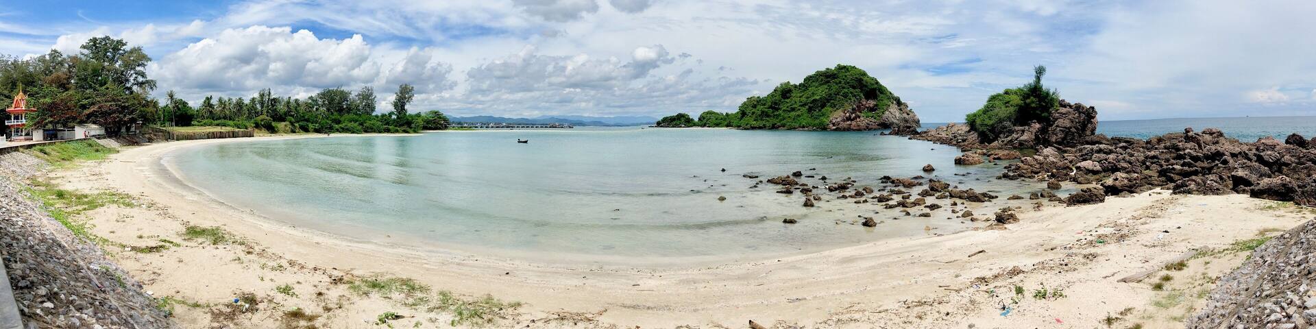 Bo Thong Lang Bay : One of the most famous tourist attractions in Southern Thailand.