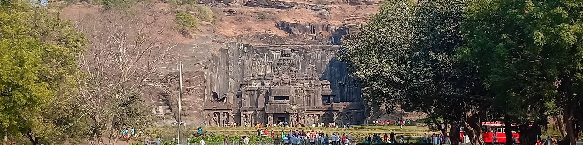 Built during 600 to 1000 CE, Ellora Caves lie in the Sahyadri hills in Aurangabad and is a 2-hour drive from the Ajanta Caves. The Ellora Caves comprise Hindu, Buddhist and Jain temples and over a 100 caves with only 34 open to the public excavated from the basalt cliffs in the Charanandari hills. Ellora Caves served as lodgings to the travelling Buddhist and Jain monks besides being a site for the trade route. There are 17 Hindu caves, 12 Buddhist and five Jain caves with deities, carvings and even monasteries depicting the mythology of each religion.