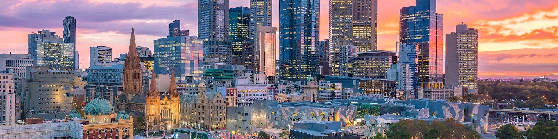 Melbourne city skyline at twilight