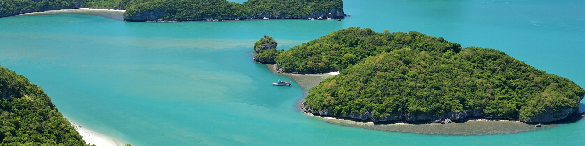 Landscape bird eye view of angthong national marine park ko samui