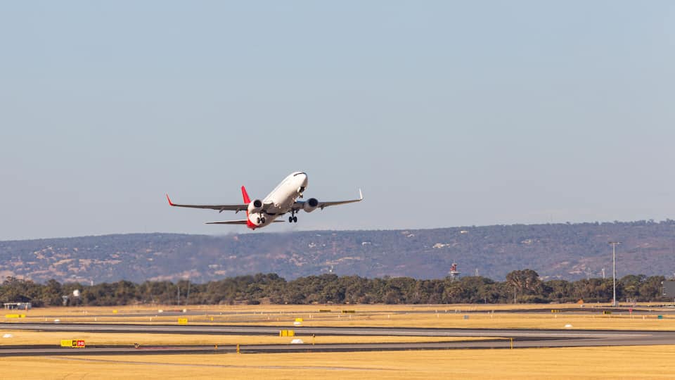 ready to take off, perth airport