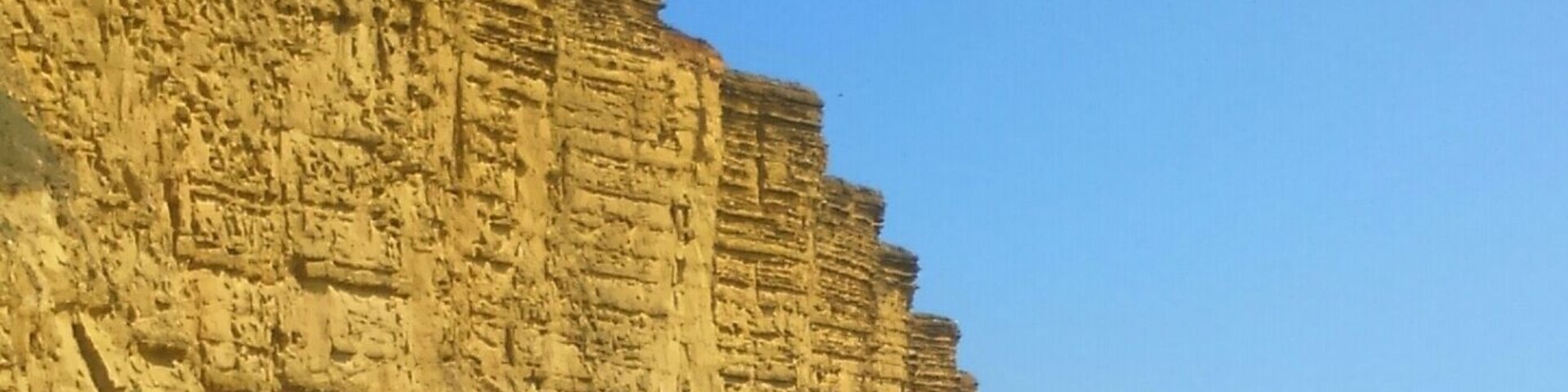 Most surreal coast line I ve encountered in Europe, part of the Jurassic Coast in Dorset