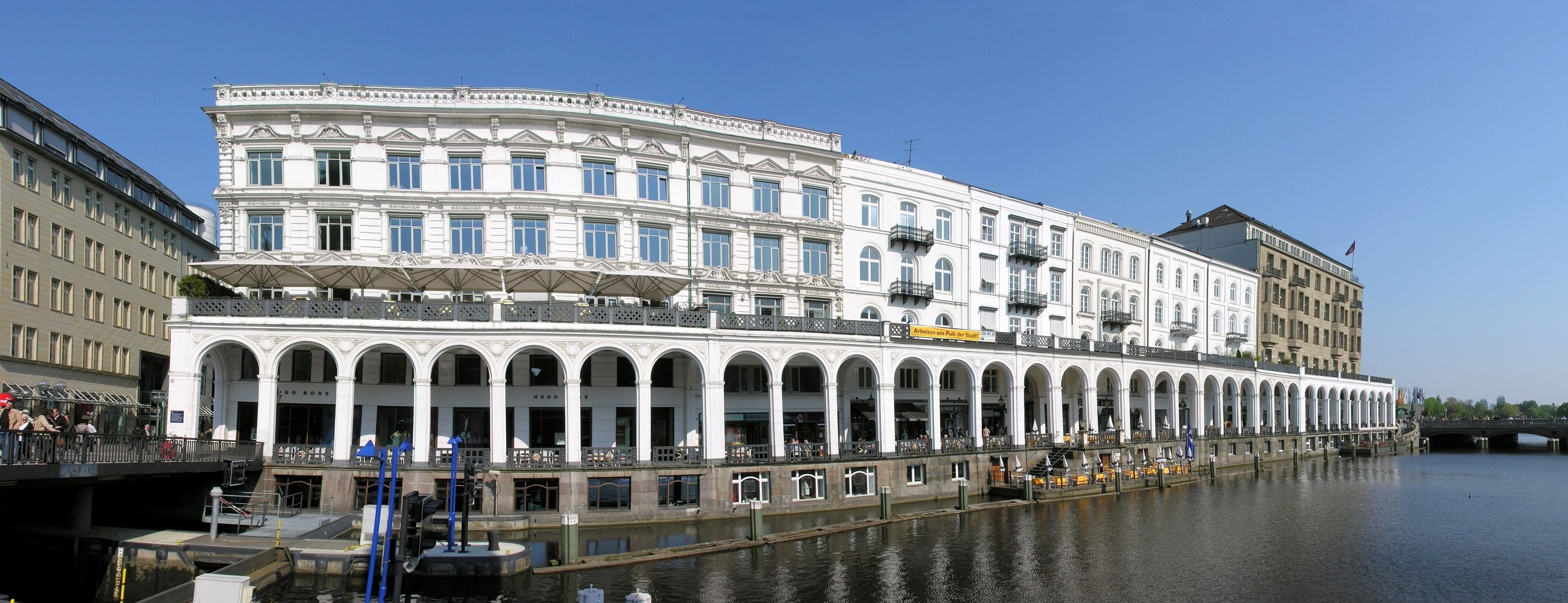 Germany, Hamburg, Alsterarkaden