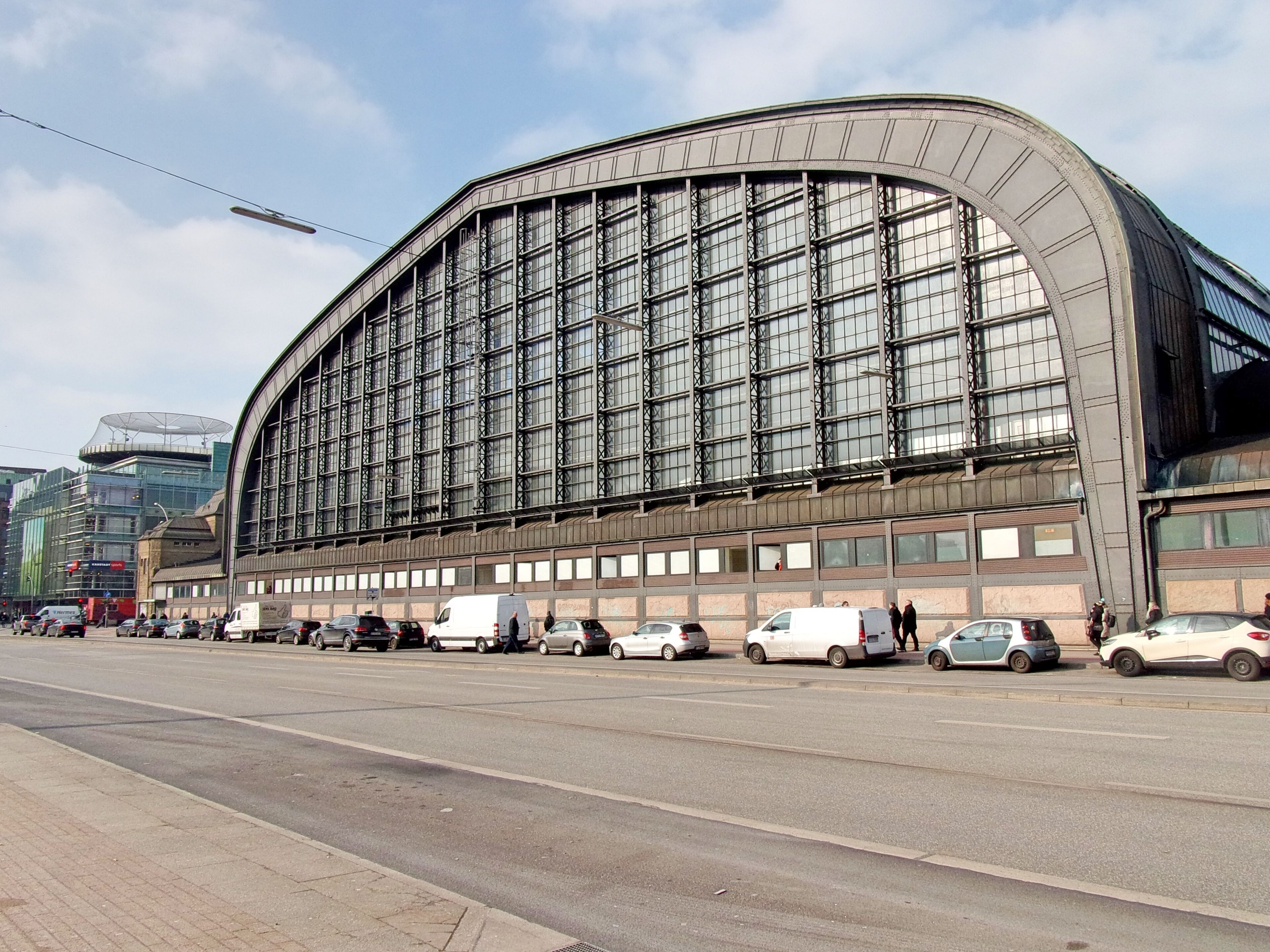 This is a photograph of an architectural monument. It is on the list of cultural monuments of Hamburg, no. 29209