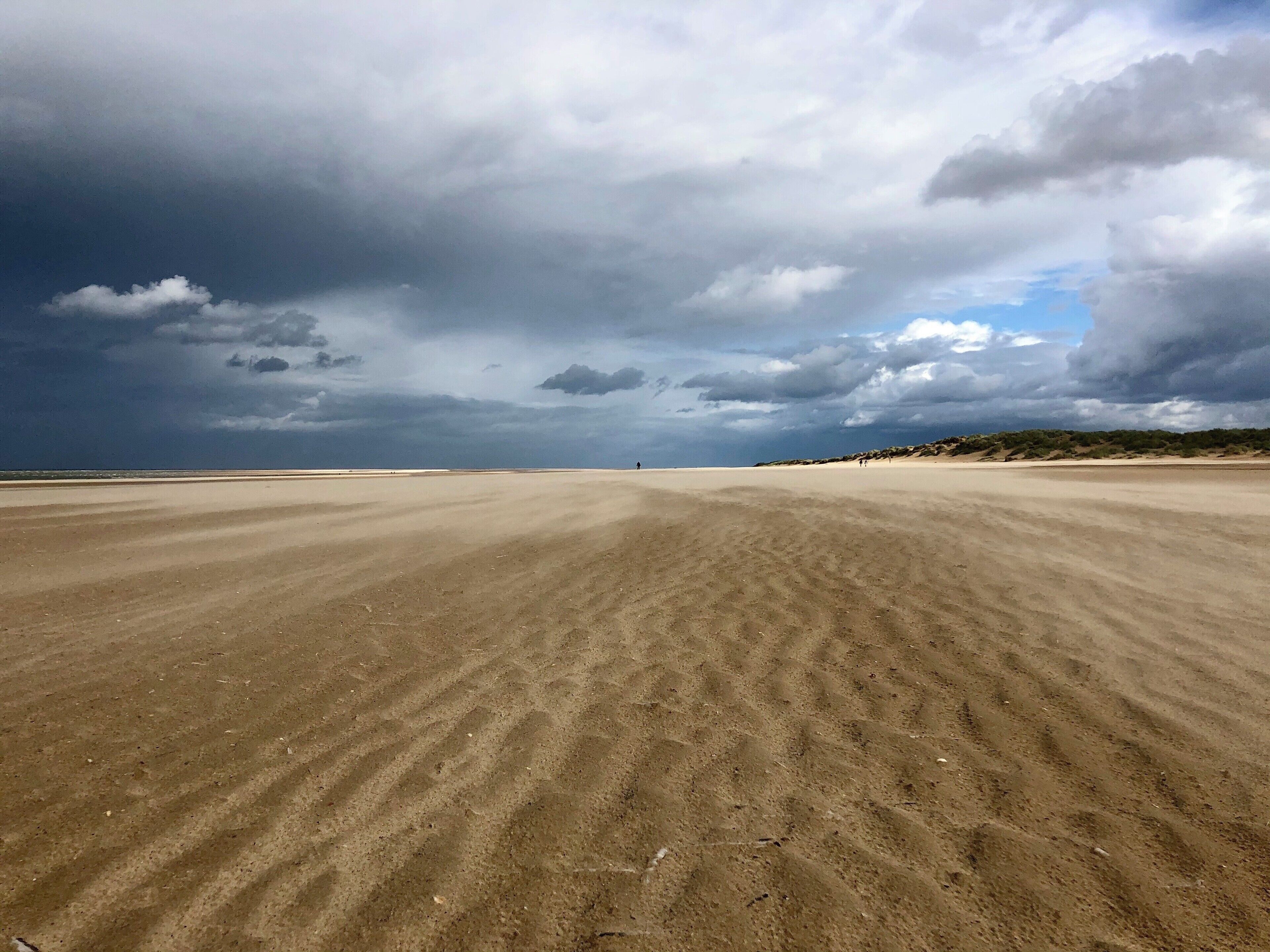 Sandstorm at the beach