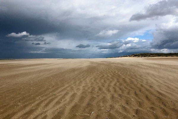 Sandstorm at the beach