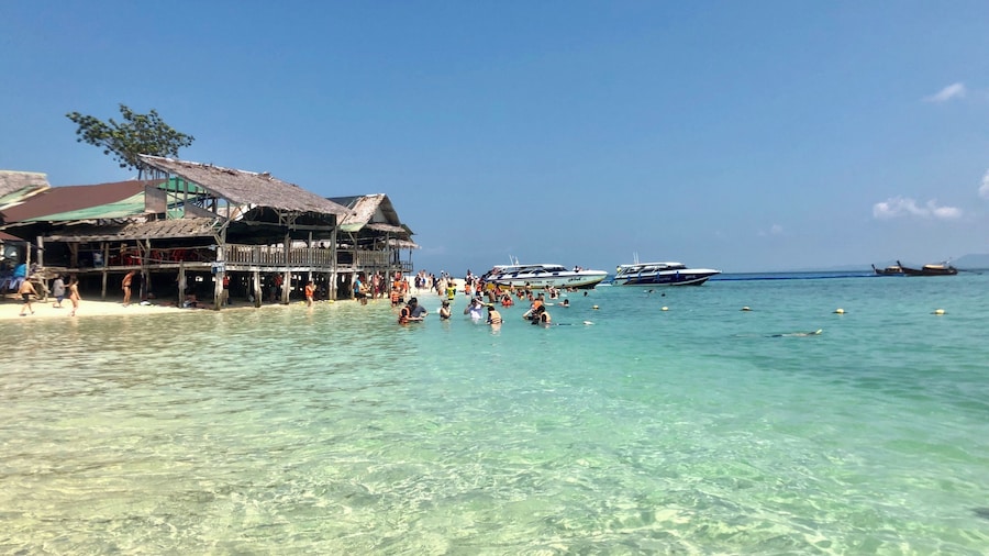 Green sea at. Khai Nok Island