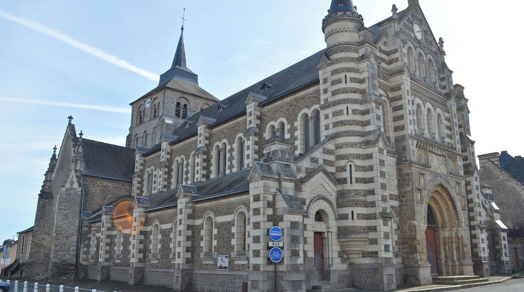 Église Saint Pierre - Chemillé (Maine-et-Loire)