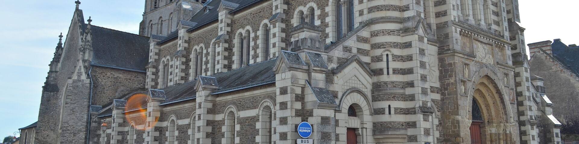 Ăglise Saint Pierre - ChemillĂ© (Maine-et-Loire)