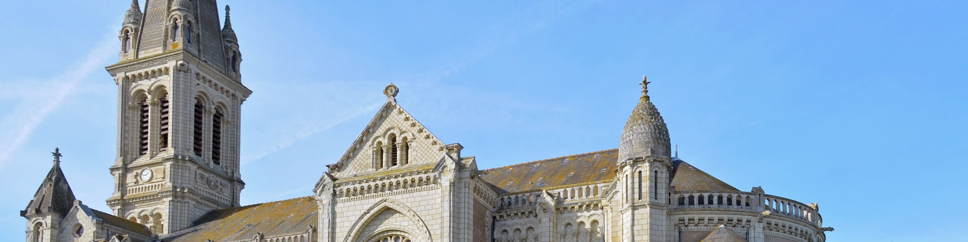 Notre-Dame la Neuve church, Chemillé, France