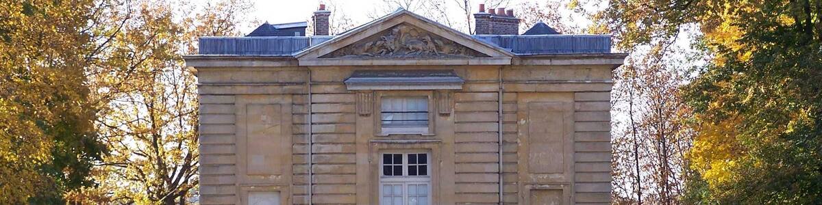 Pavillon du Butard à La Celle-Saint-Cloud (Yvelines, France)