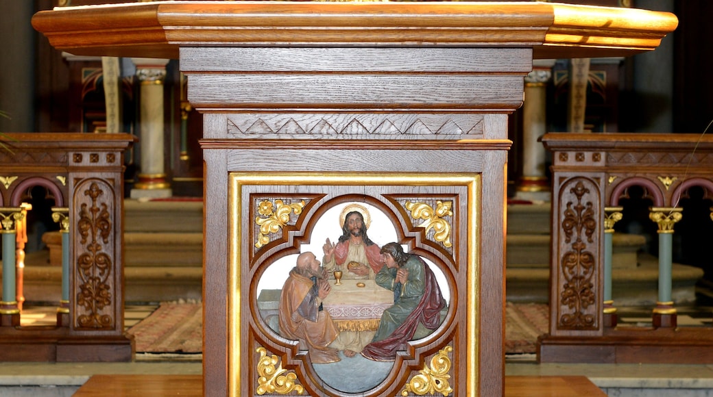 De Volleksaltor an der Kierch zu Bur.