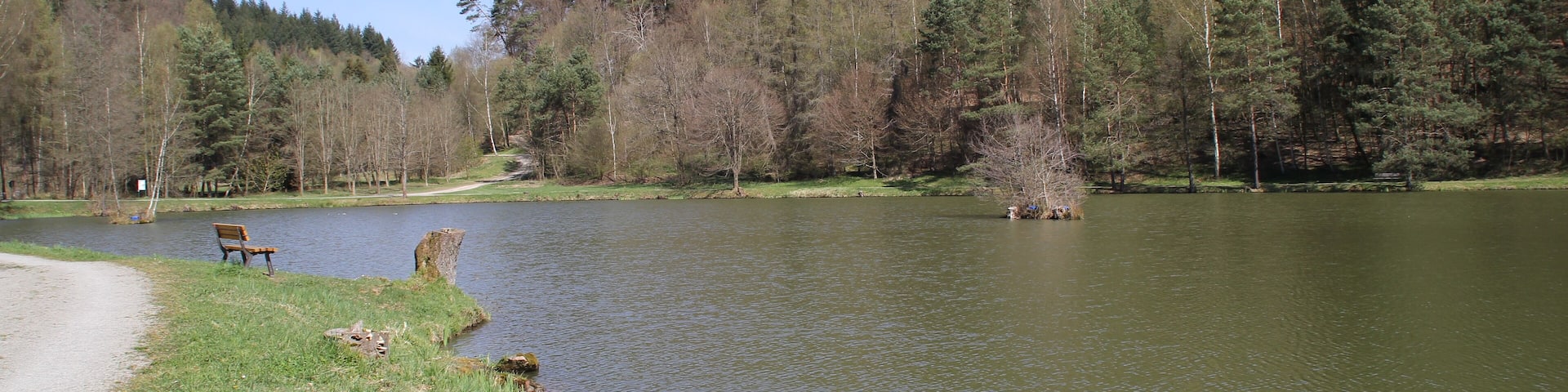 Der nördliche See der Aubachseen (Auseen) bei Habichsthal, Bayern