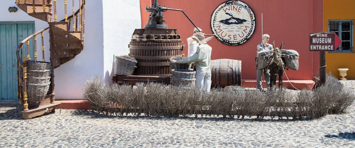 Santorini_KoutsoyannopoulosWineMuseum_553248634804384986_07