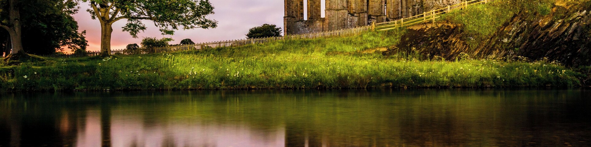 This is a photo of listed building number