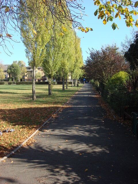 Footpath, Kensington Memorial Park