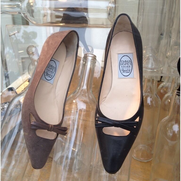 Remind me to return during the sales... Very bespoke career shoes in the really posh part of Notting Hill (near Westbourne grove)....